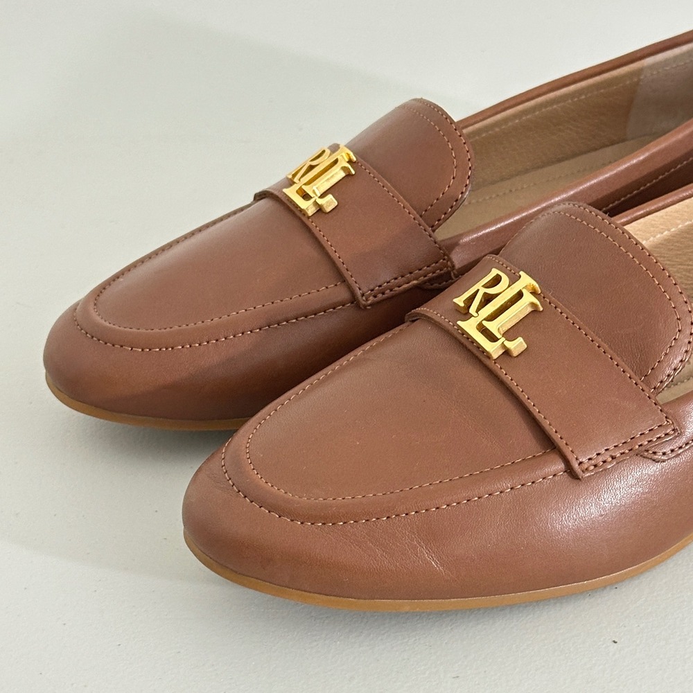 LRL Ralph Lauren Averie Brown Leather Loafers Gold Monogram Womens 8 US 39 EU - Picture 2 of 11